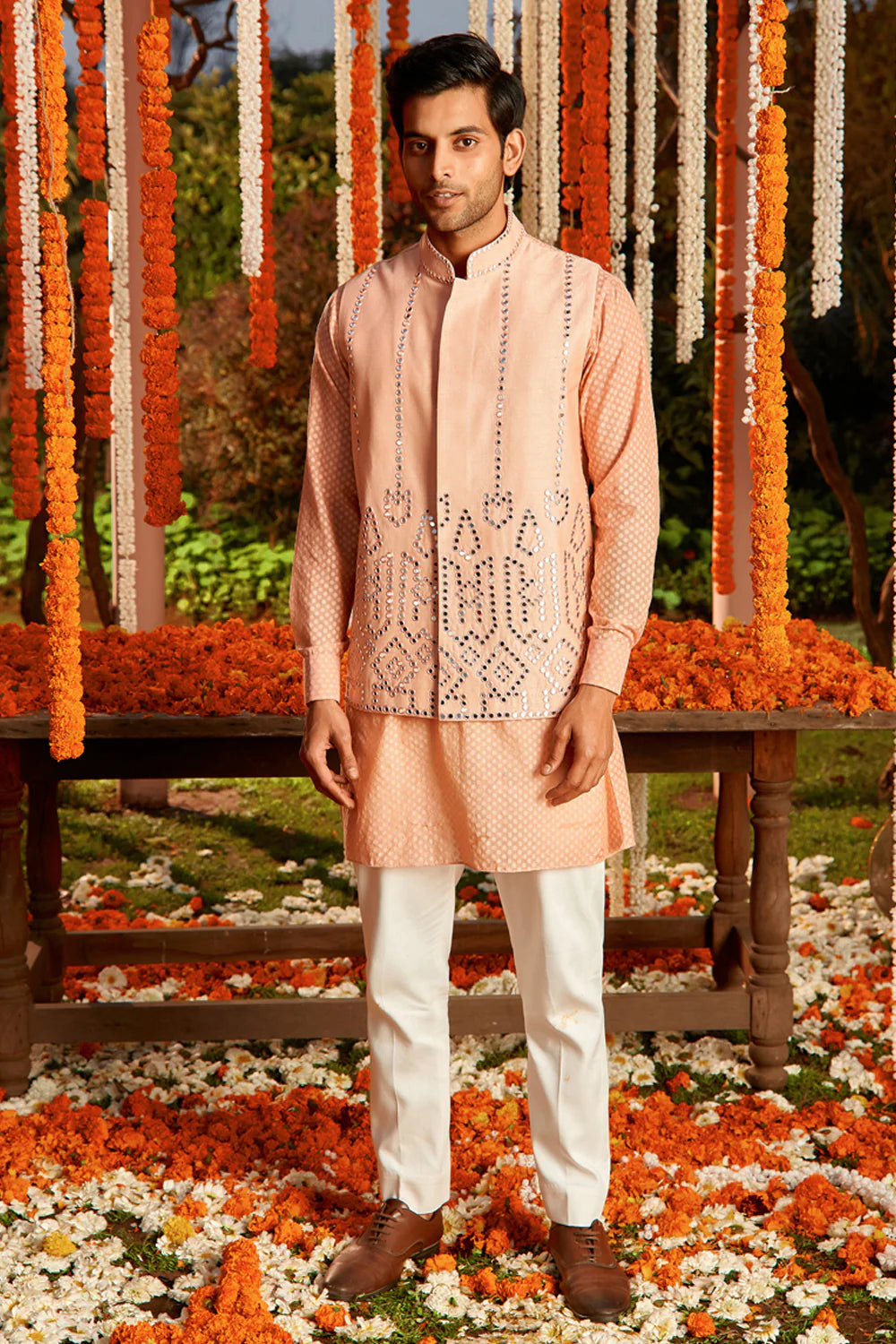 PEACH BUNDI WITH GEOMETRICAL MIRRORWORK
