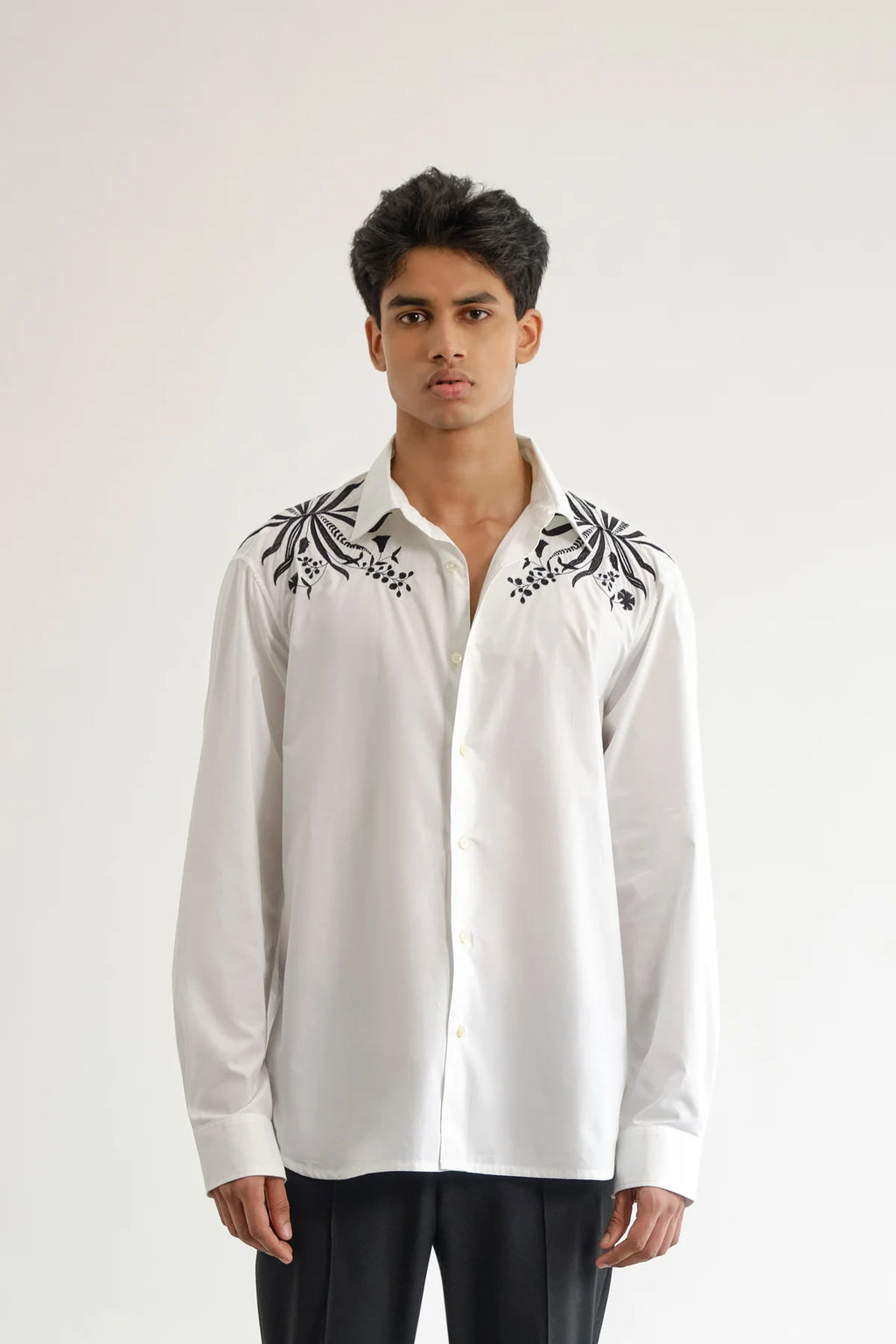 MONOCHROME BOTANICAL SHIRT