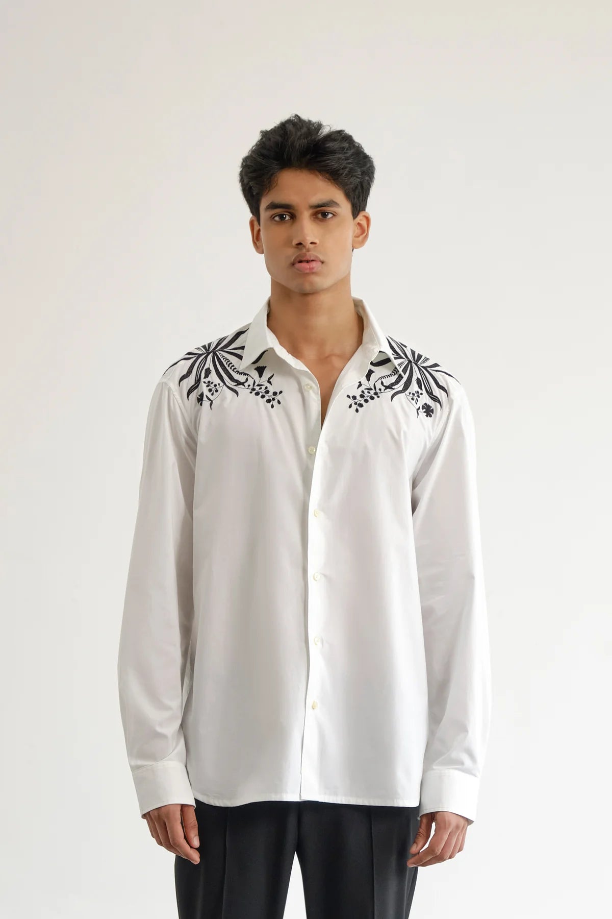 MONOCHROME BOTANICAL SHIRT