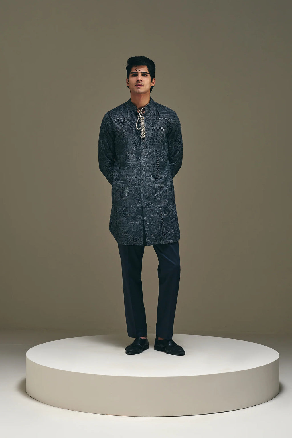 Jibaro Kurta in Charcoal Grey