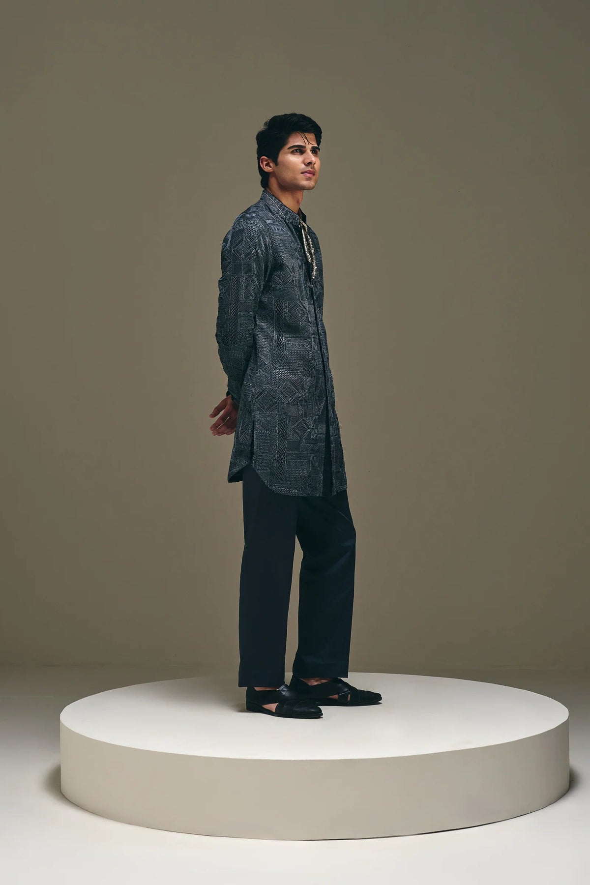Jibaro Kurta in Charcoal Grey
