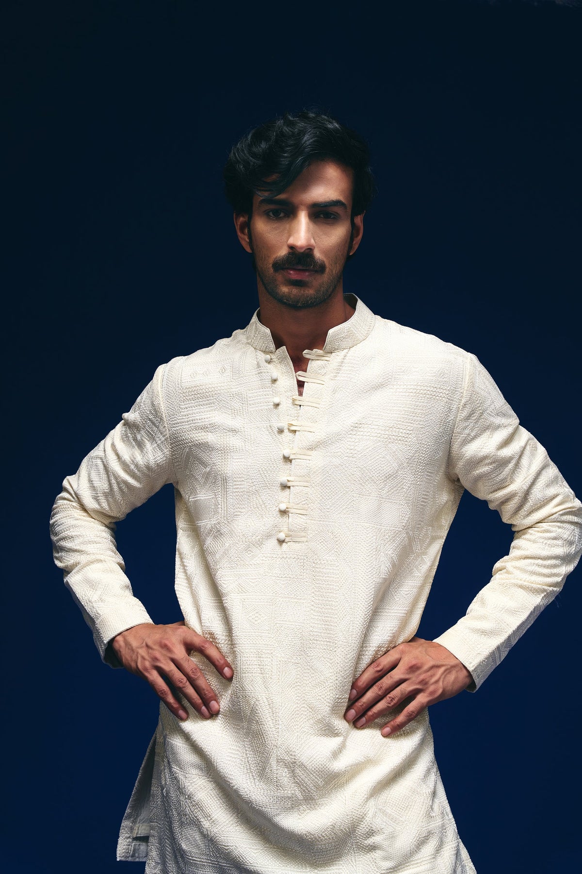 Jibaro Kurta in Pearl Ivory