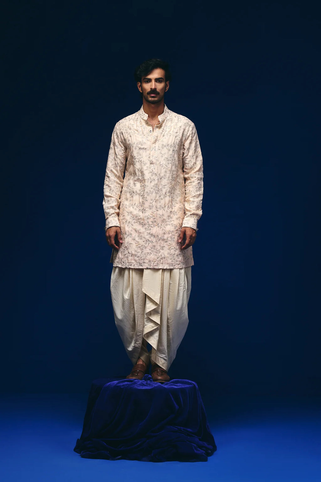 Camellia Motif Kurta in Peach