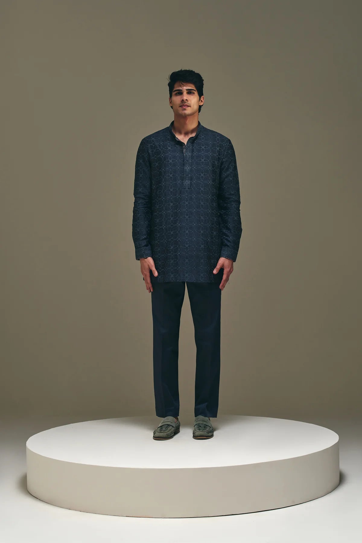 Spirograph Kurta in Grey
