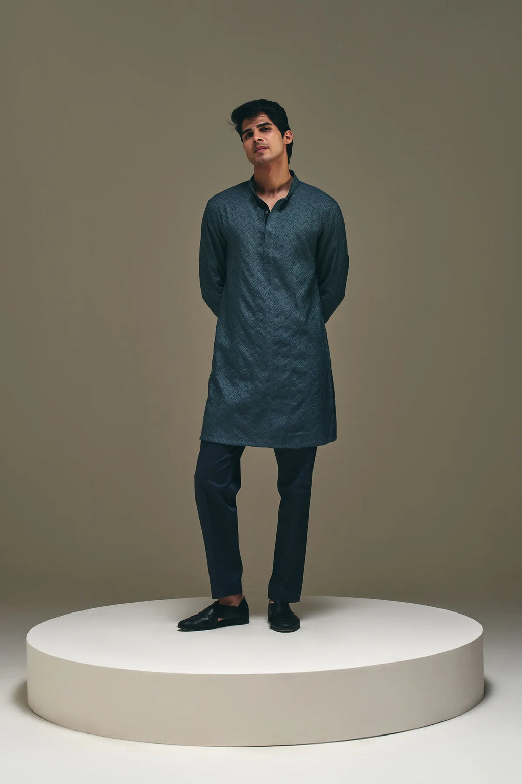 Nest Silk Kurta in Granite Grey