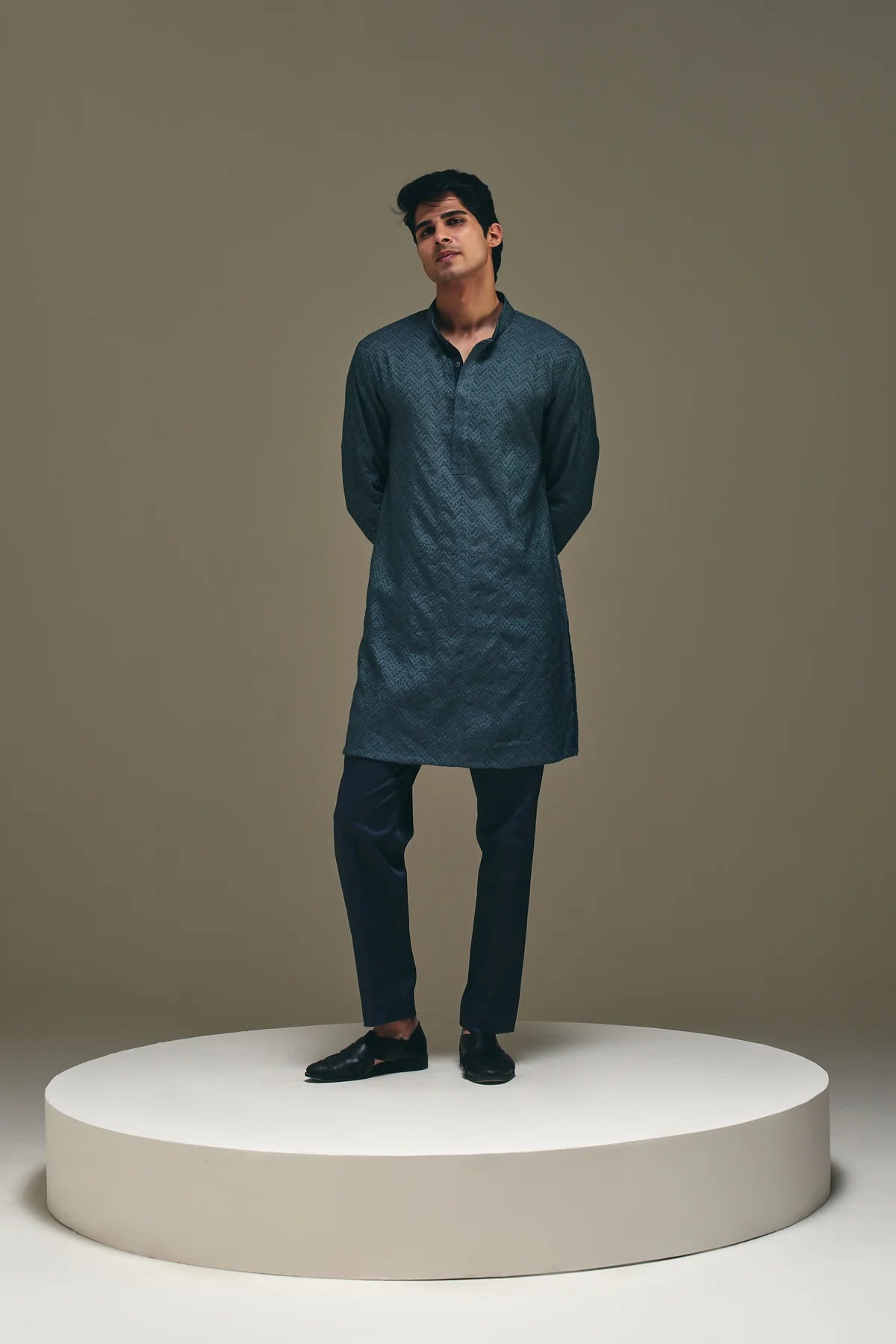 Nest Silk Kurta in Granite Grey