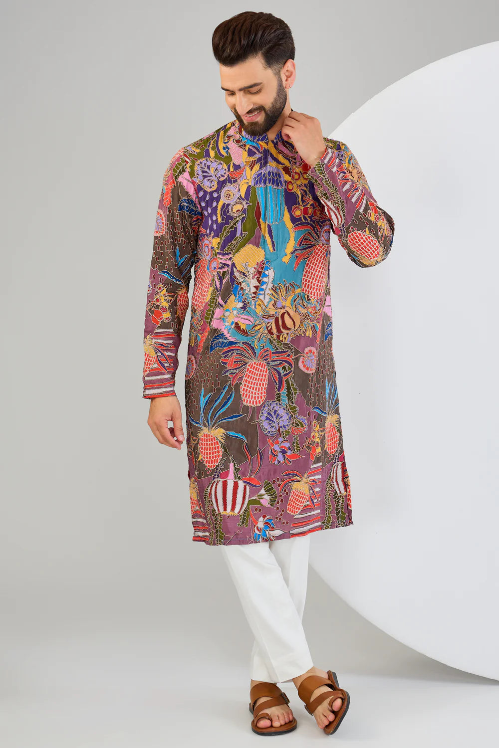 MULTI-COLOUR ABSTRACT KURTA WITH HIGHLIGHTS OF ZARI EMBROIDERY
