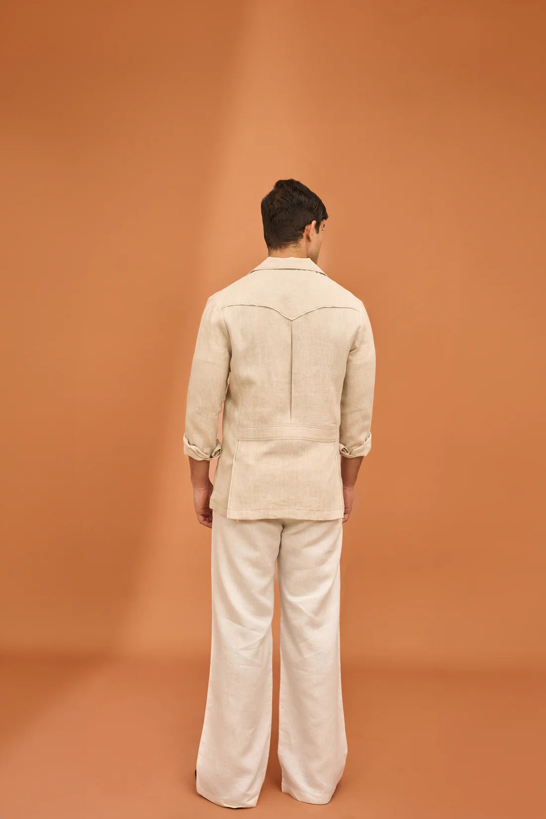 SAND NOTCH COLLAR SHAKET