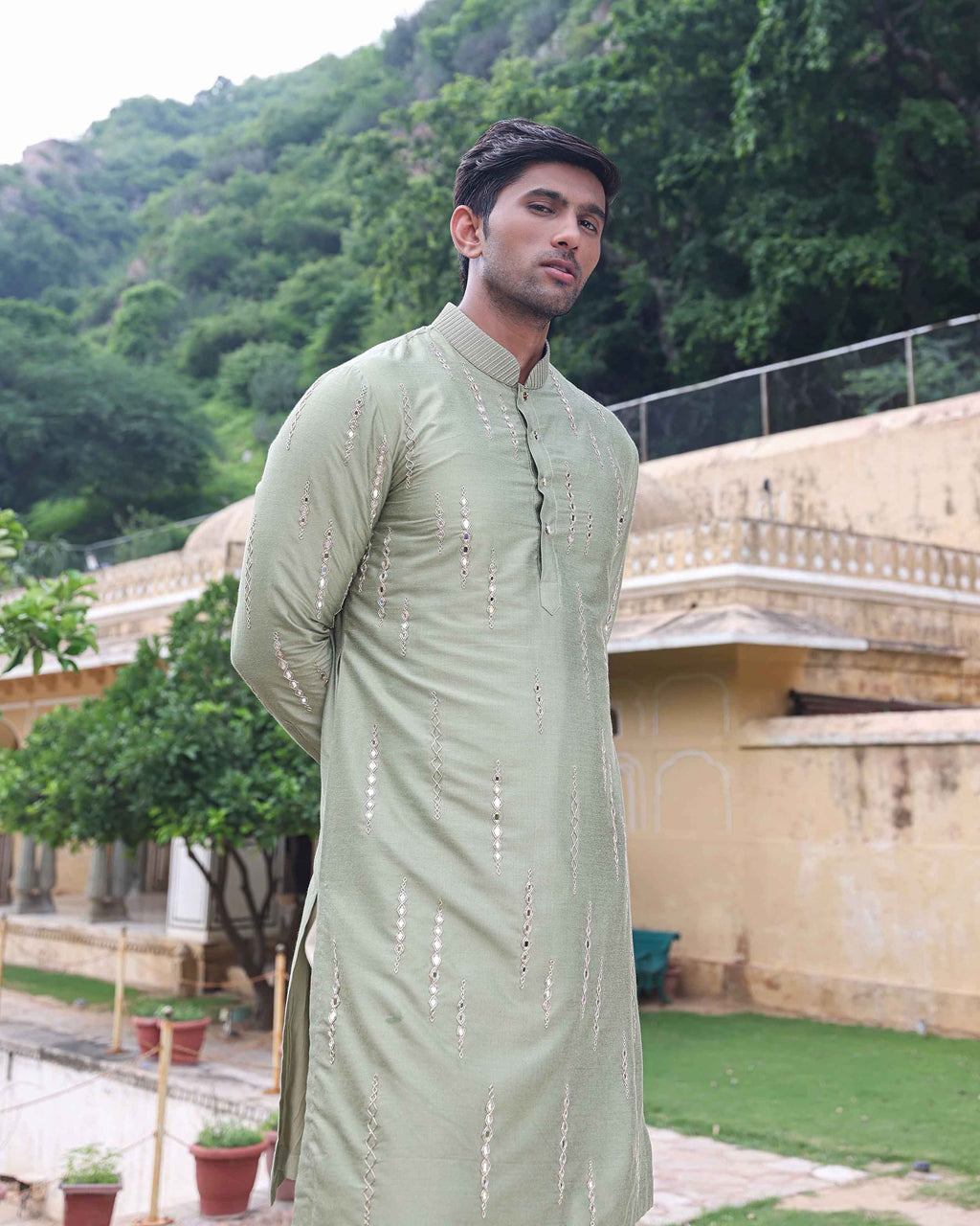 ERAYA KURTA SET