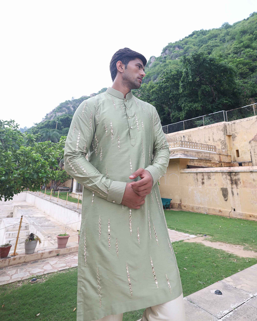 ERAYA KURTA SET