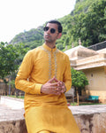 KAVINDI KURTA SET