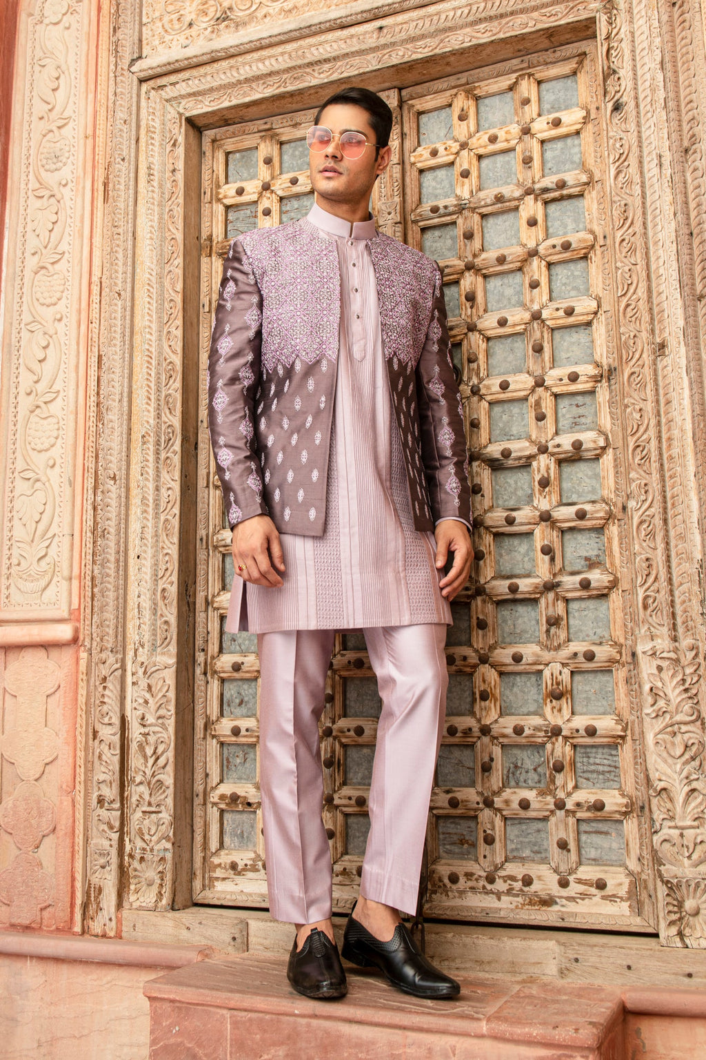 LAVOLA INDO WESTERN SET