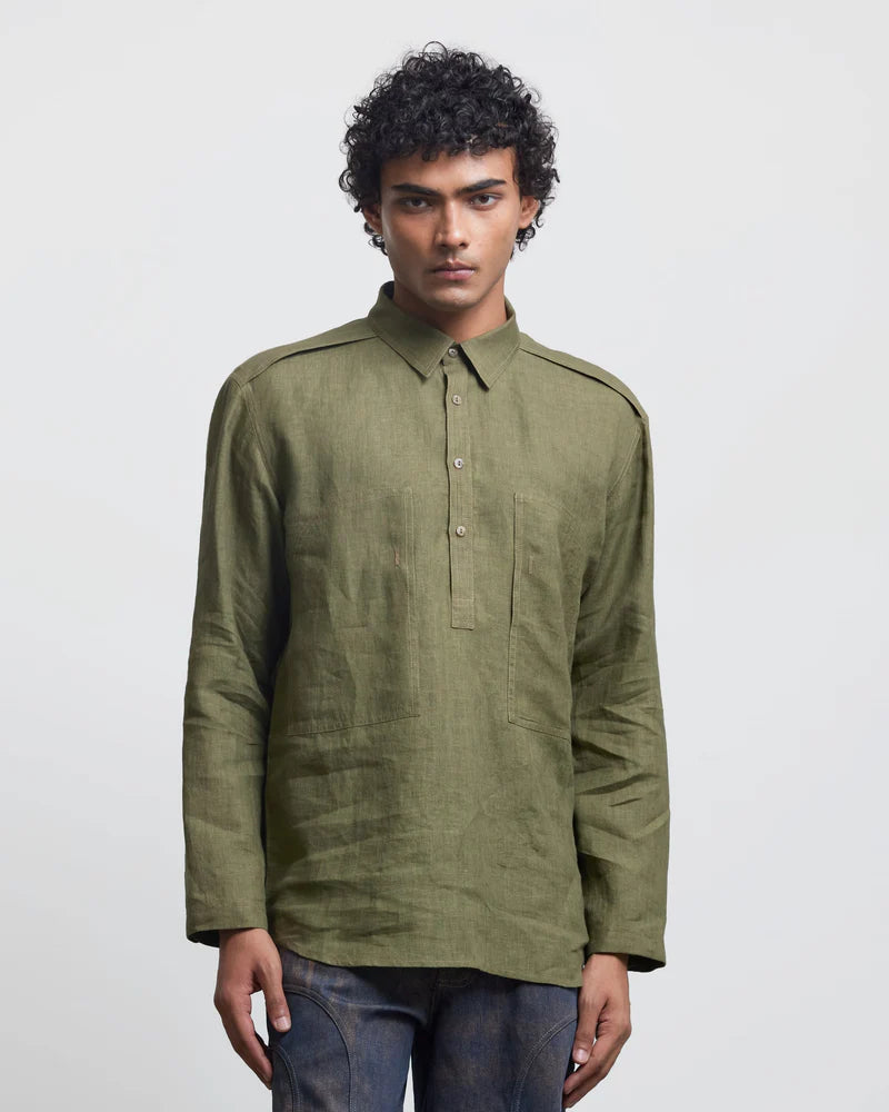 FAUX BUTTON OLIVE HALF-PLACKET SHIRT
