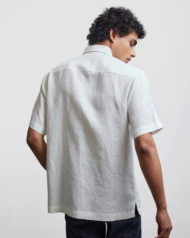 WHITE WREATH SHIRT